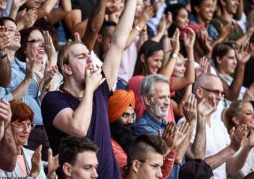 跨界合作体育营销